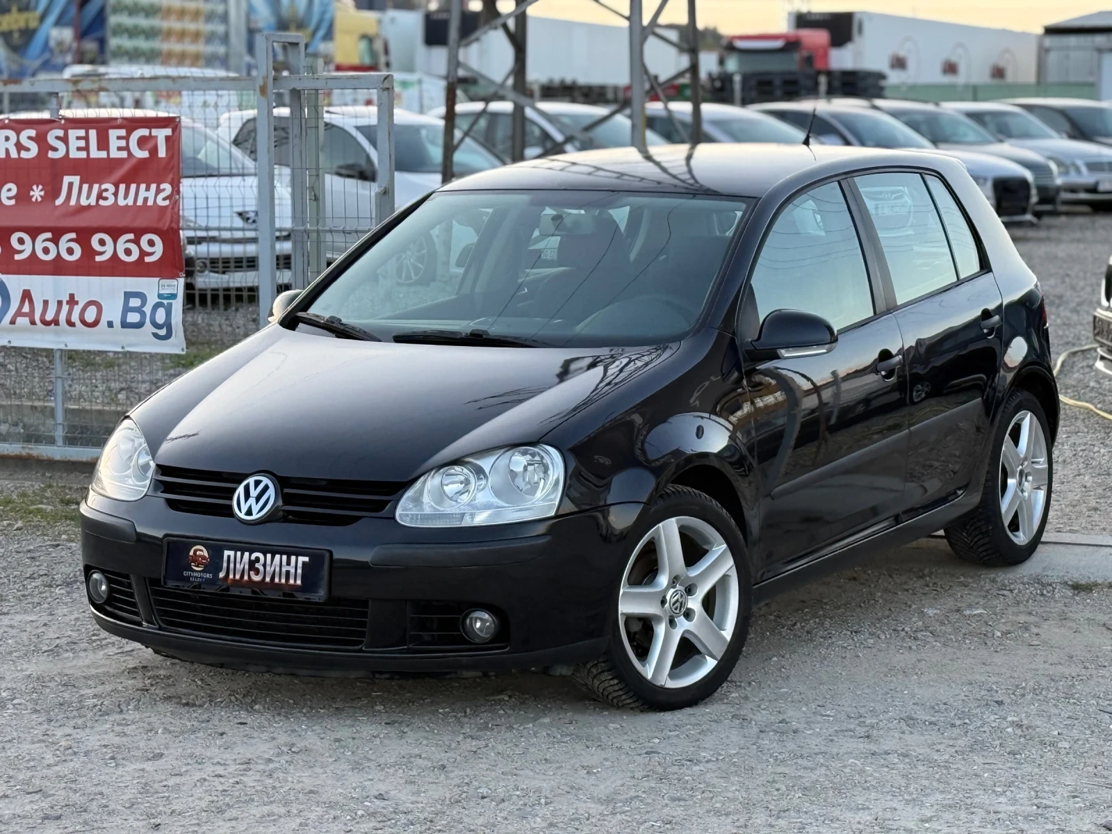 VW Golf 1.9 TDI , снимка 3 - Автомобили и джипове - 54335114