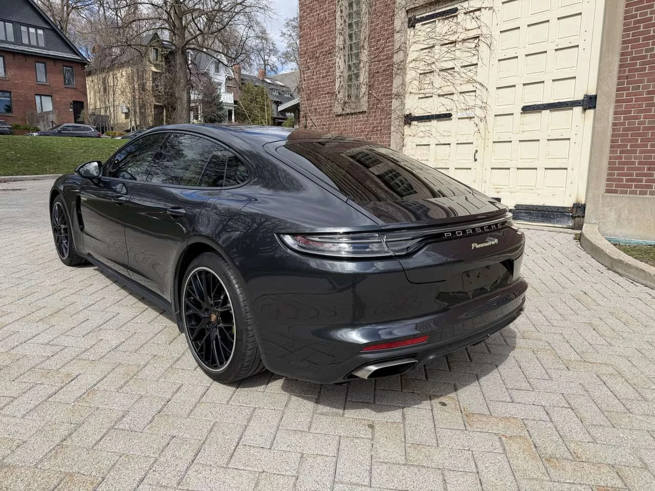 Porsche Panamera * 4 E Hybrid * CARFAX * ОПЦИЯ ЗА ФИНАНСИРАНЕ, снимка 13 - Автомобили и джипове - 54987745