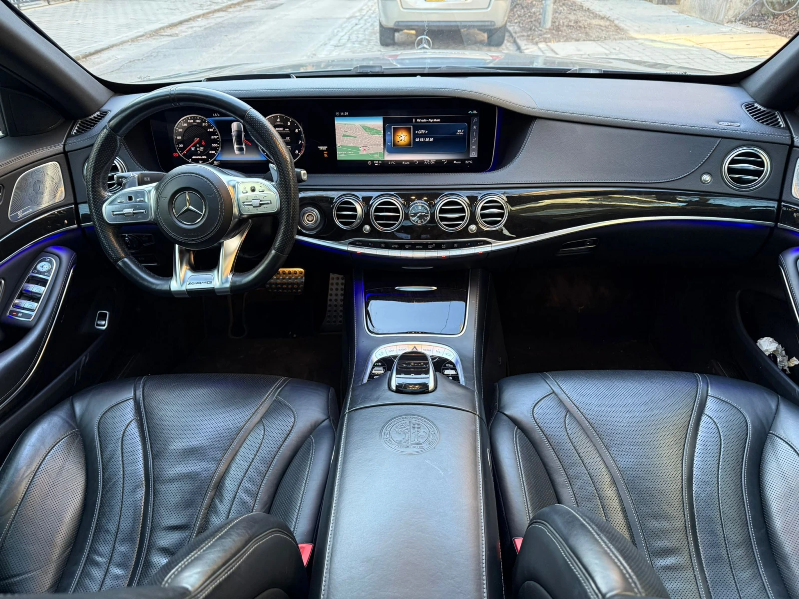 Mercedes-Benz S 63 AMG 4MATIC+ L , снимка 10 - Автомобили и джипове - 55571369