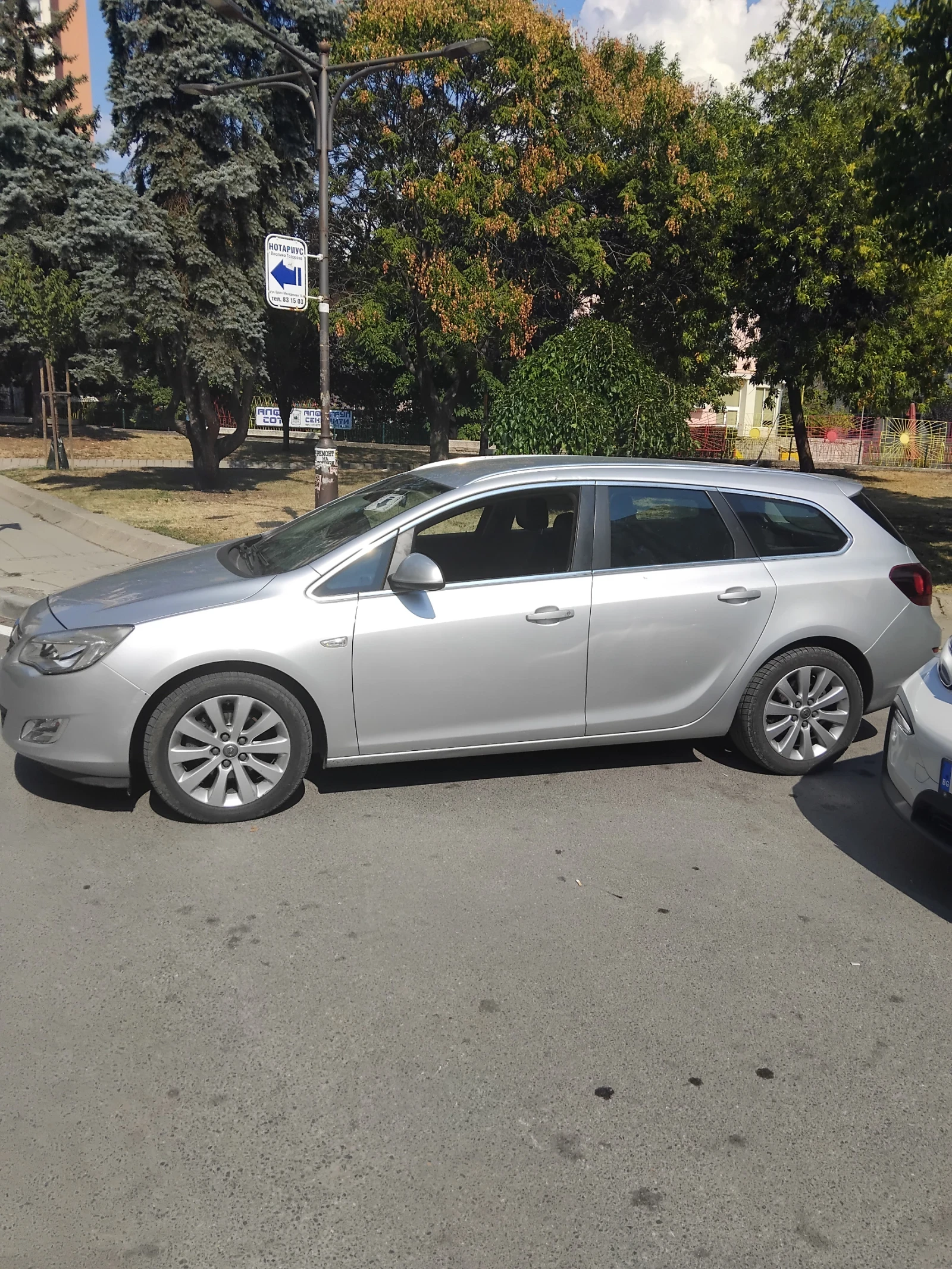Opel Astra, снимка 2 - Автомобили и джипове - 55770340