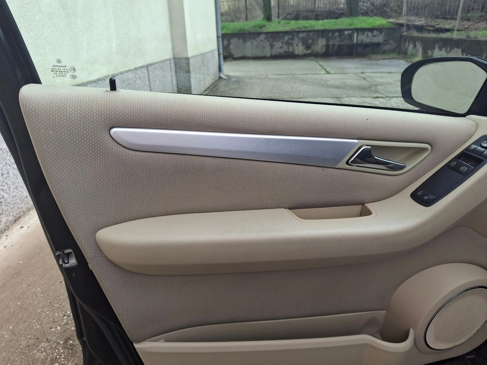 Mercedes-Benz B 170, снимка 15 - Автомобили и джипове - 55881950