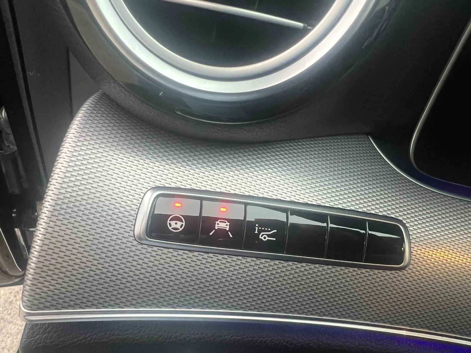 Mercedes-Benz E 220 9G TRONIC, снимка 10 - Автомобили и джипове - 55988858