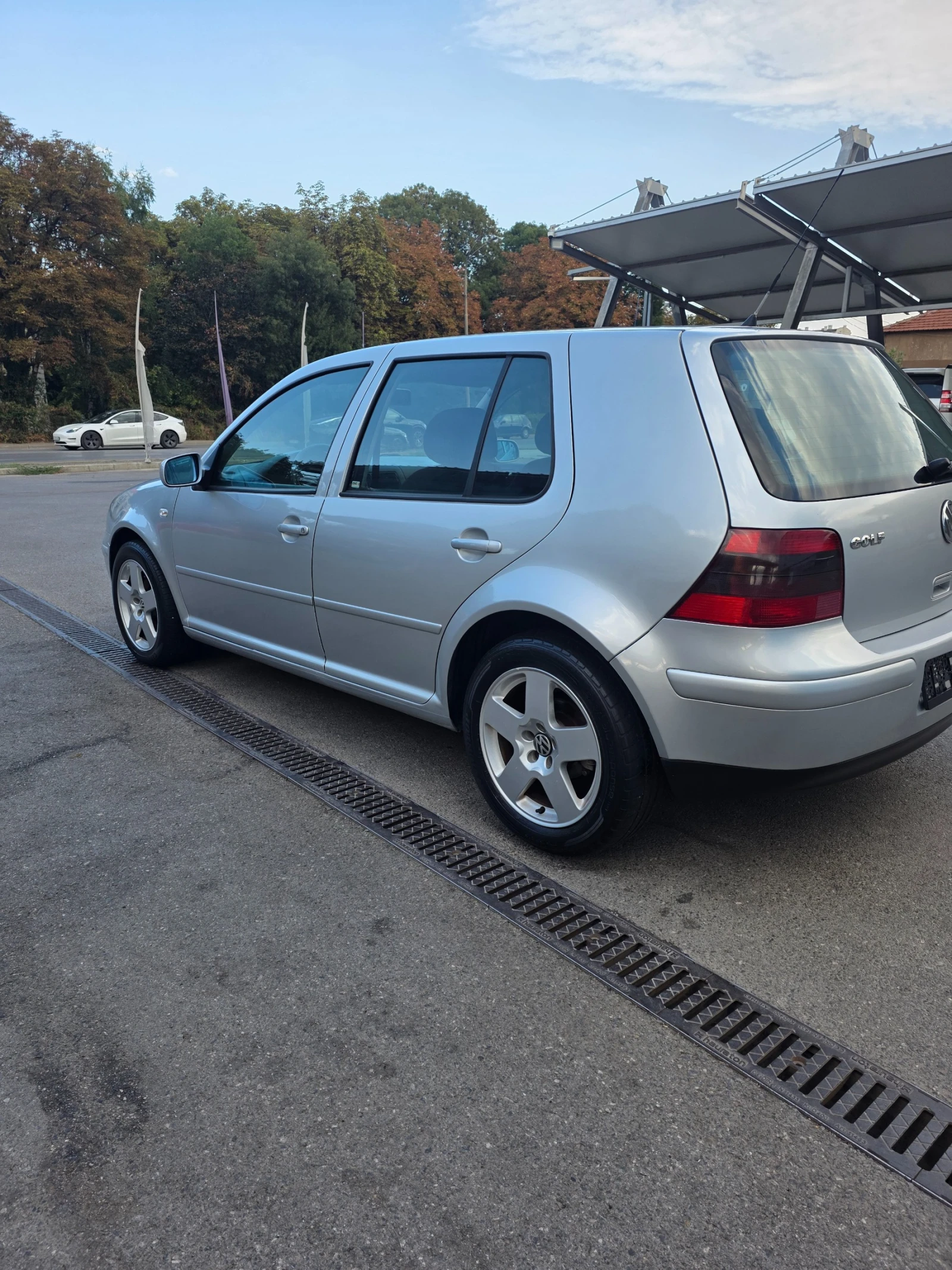 VW Golf 1.9TDI-101k.c., снимка 3 - Автомобили и джипове - 56014707