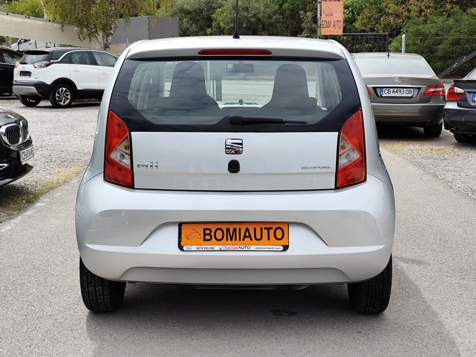 Seat Mii 1.0ECOFUEL/KLIMA/5 ВРАТИ, снимка 5 - Автомобили и джипове - 56083081