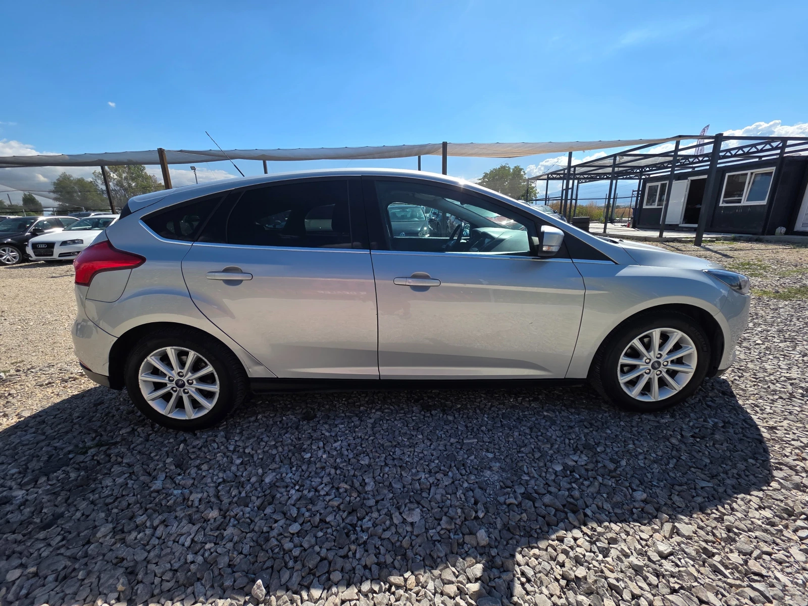 Ford Focus III-1.5 TDCI-Titanium-120 hp., снимка 4 - Автомобили и джипове - 56119342