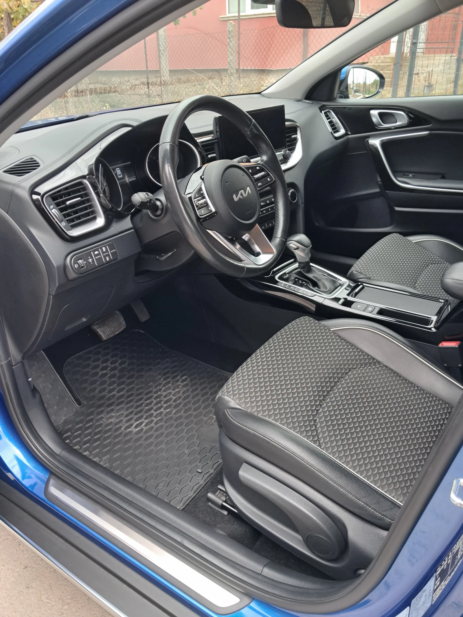 Kia XCeed 1.5T-GDi 160кс, снимка 6 - Автомобили и джипове - 56466766