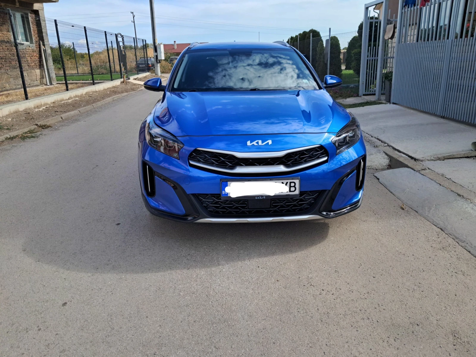Kia XCeed 1.5T-GDi 160кс, снимка 3 - Автомобили и джипове - 56466766