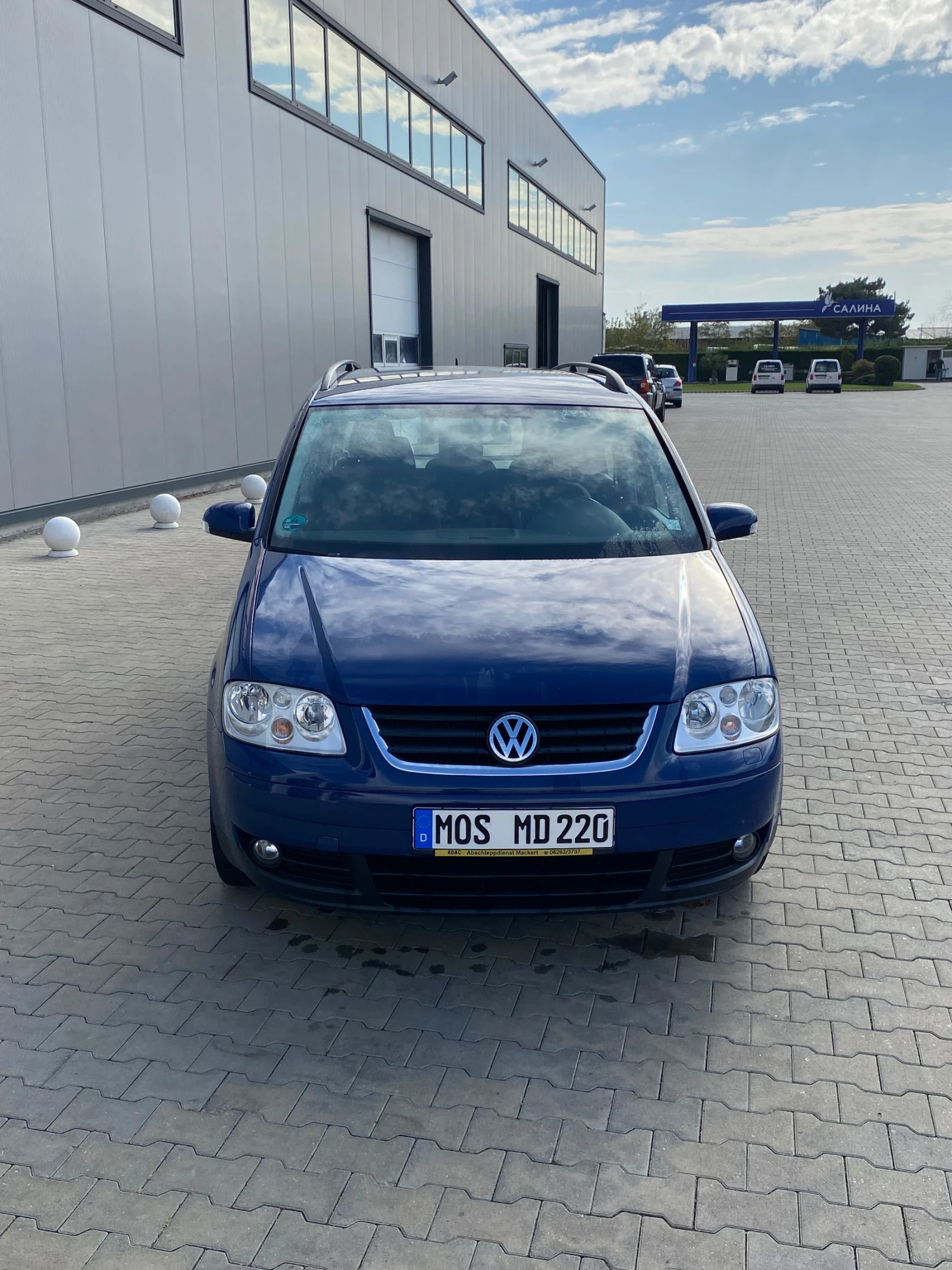 VW Touran 2.0TDI 8клапана BMM, снимка 2 - Автомобили и джипове - 56638400
