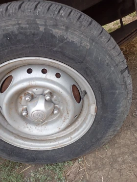 Toyota Hilux 2.4 D един собственик милионер колекция, снимка 8