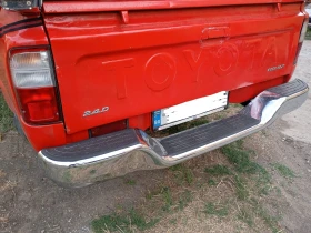 Toyota Hilux 2.4 D един собственик милионер колекция, снимка 4
