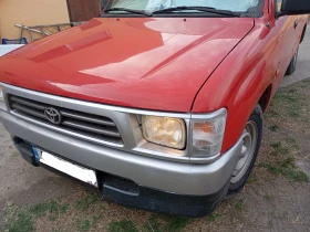 Toyota Hilux 2.4 D един собственик милионер колекция, снимка 1