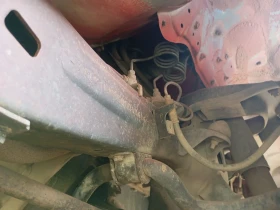 Toyota Hilux 2.4 D един собственик милионер колекция, снимка 17