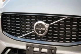 Volvo XC60 * Ultimate Dark Theme T8 * 360 * H/K, снимка 12