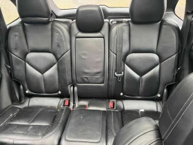 Porsche Cayenne * S * CARFAX * ОПЦИЯ ЗА ФИНАНСИРАНЕ, снимка 11