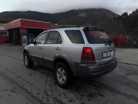 Kia Sorento 2.5 CRDI - 7699 лв. / 3936.44 € - 61010466 6