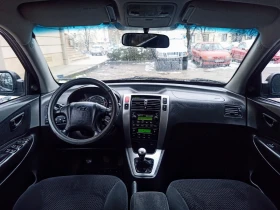 Hyundai Tucson 4х4/CRDI, 140 кс/6 скорости/Авто Пилот/Климатроник, снимка 13 - Автомобили и джипове - 53612742