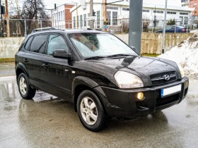 Hyundai Tucson 4х4/CRDI, 140 кс/6 скорости/Авто Пилот/Климатроник, снимка 2 - Автомобили и джипове - 53612742