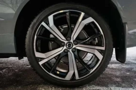 Volvo XC60 * Ultimate Dark Theme T8 * 360 * H/K | Mobile.bg � ����� ������ 10