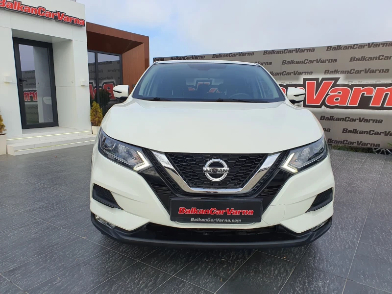 Nissan Qashqai 1.6DCI TEKNA+ , Aвтоматик , снимка 2 - Автомобили и джипове - 49718453