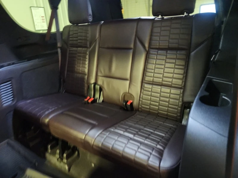 Cadillac Escalade * SPORT PLATINUM * CARFAX * БЕЗ ПЪРВОНАЧАЛНА ВНОСК, снимка 15 - Автомобили и джипове - 52837679