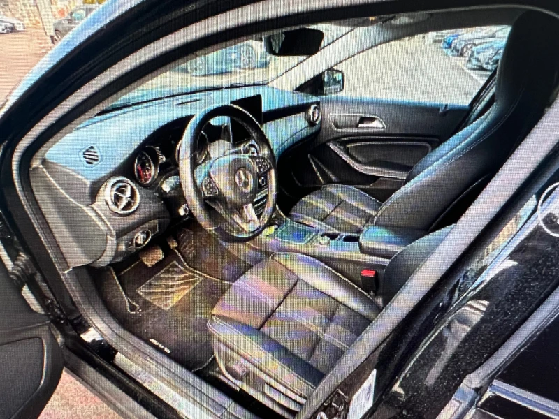 Mercedes-Benz GLA 200d, 4-MATIC SPORT LINE, снимка 6 - Автомобили и джипове - 53110381