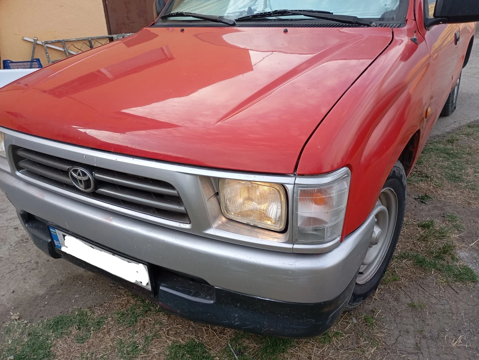 Toyota Hilux 2.4 D един собственик милионер колекция, снимка 1