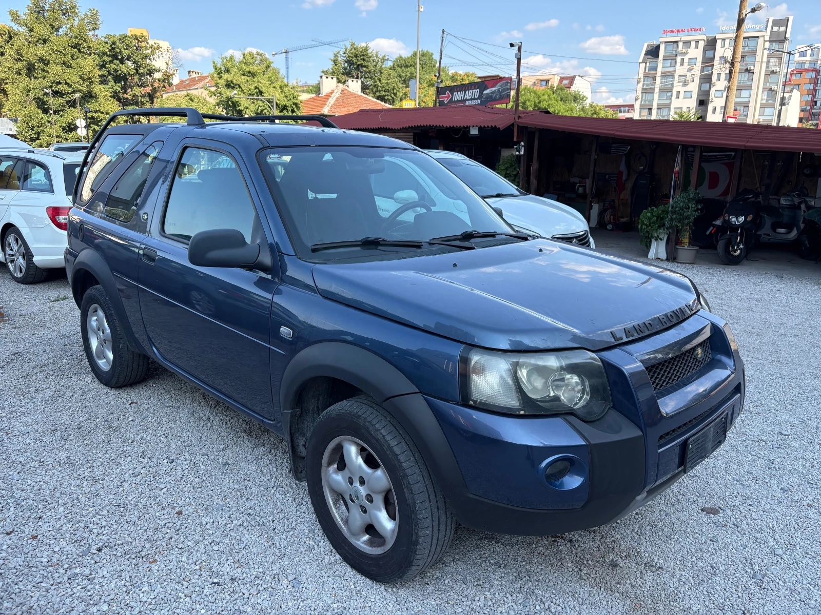 Land Rover Freelander 2.0 TD4 - изображение 2