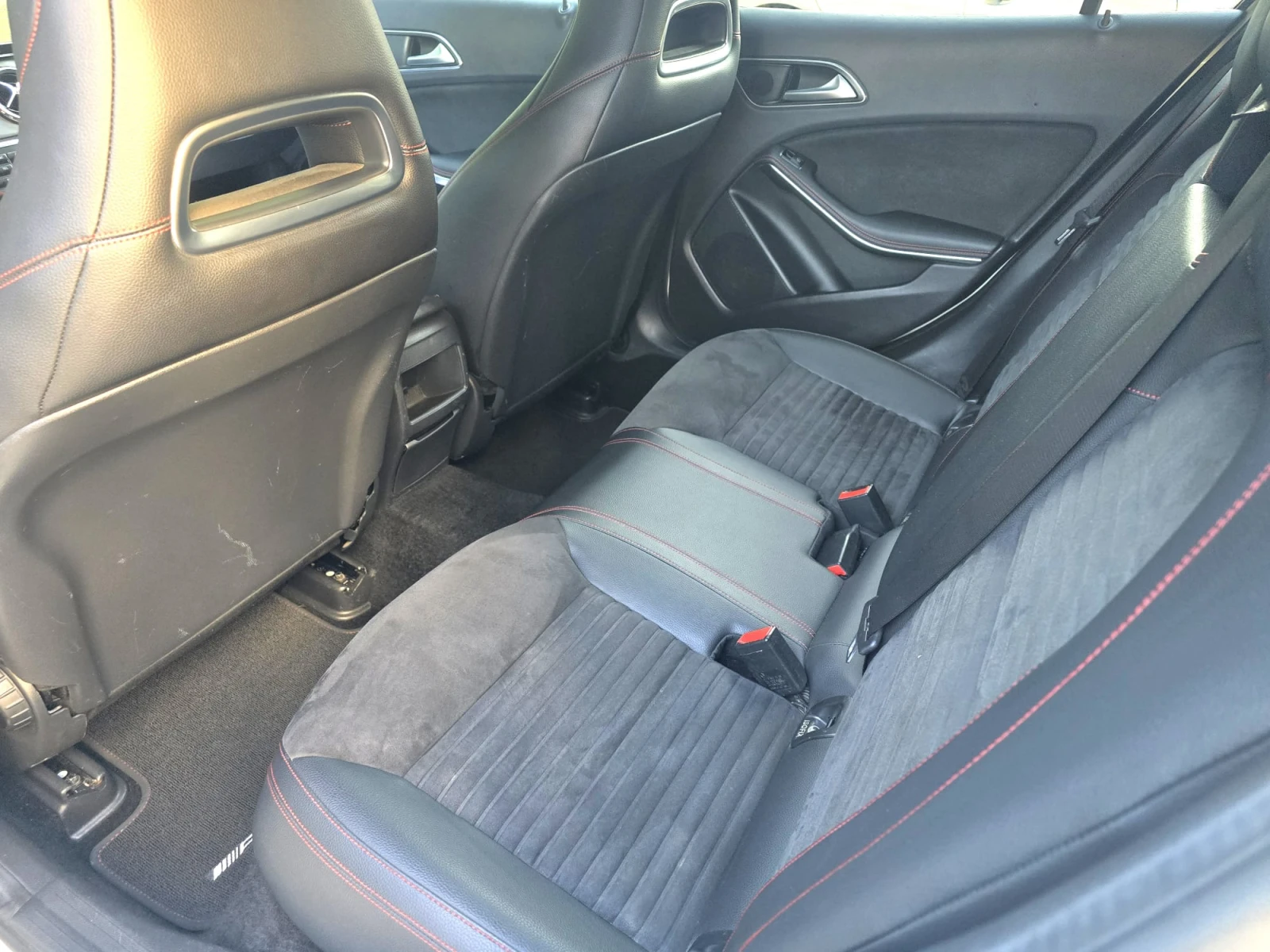 Mercedes-Benz GLA 220 4MATIC AMG PACK | Mobile.bg   14