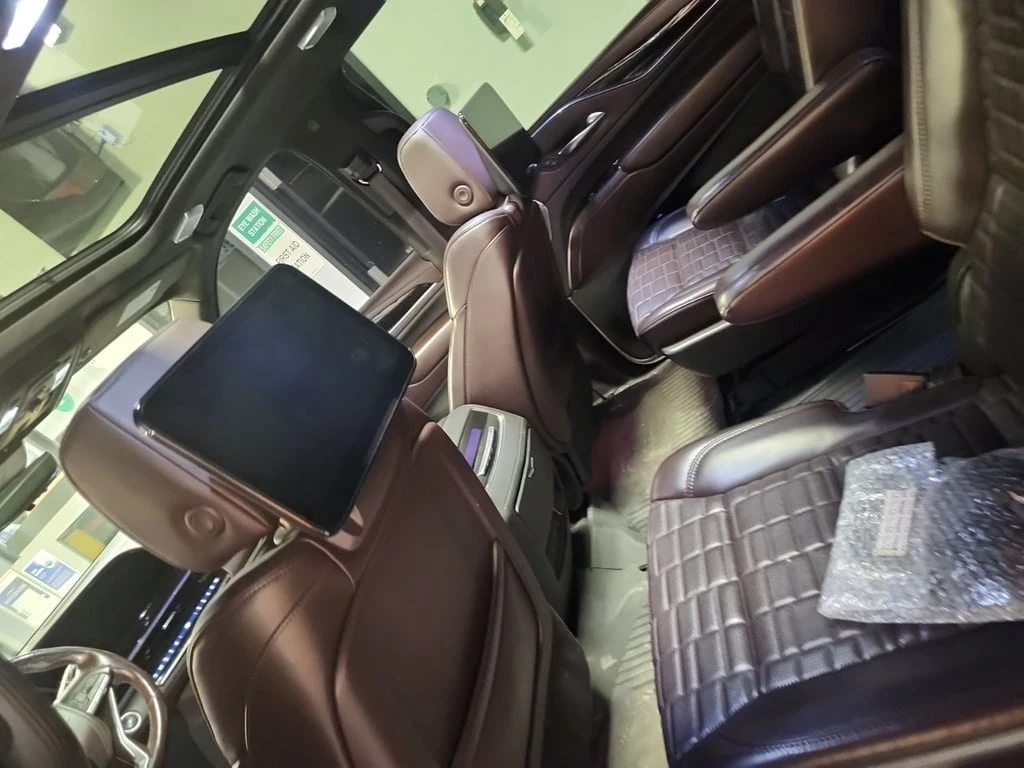 Cadillac Escalade * SPORT PLATINUM * CARFAX * БЕЗ ПЪРВОНАЧАЛНА ВНОСК - изображение 10