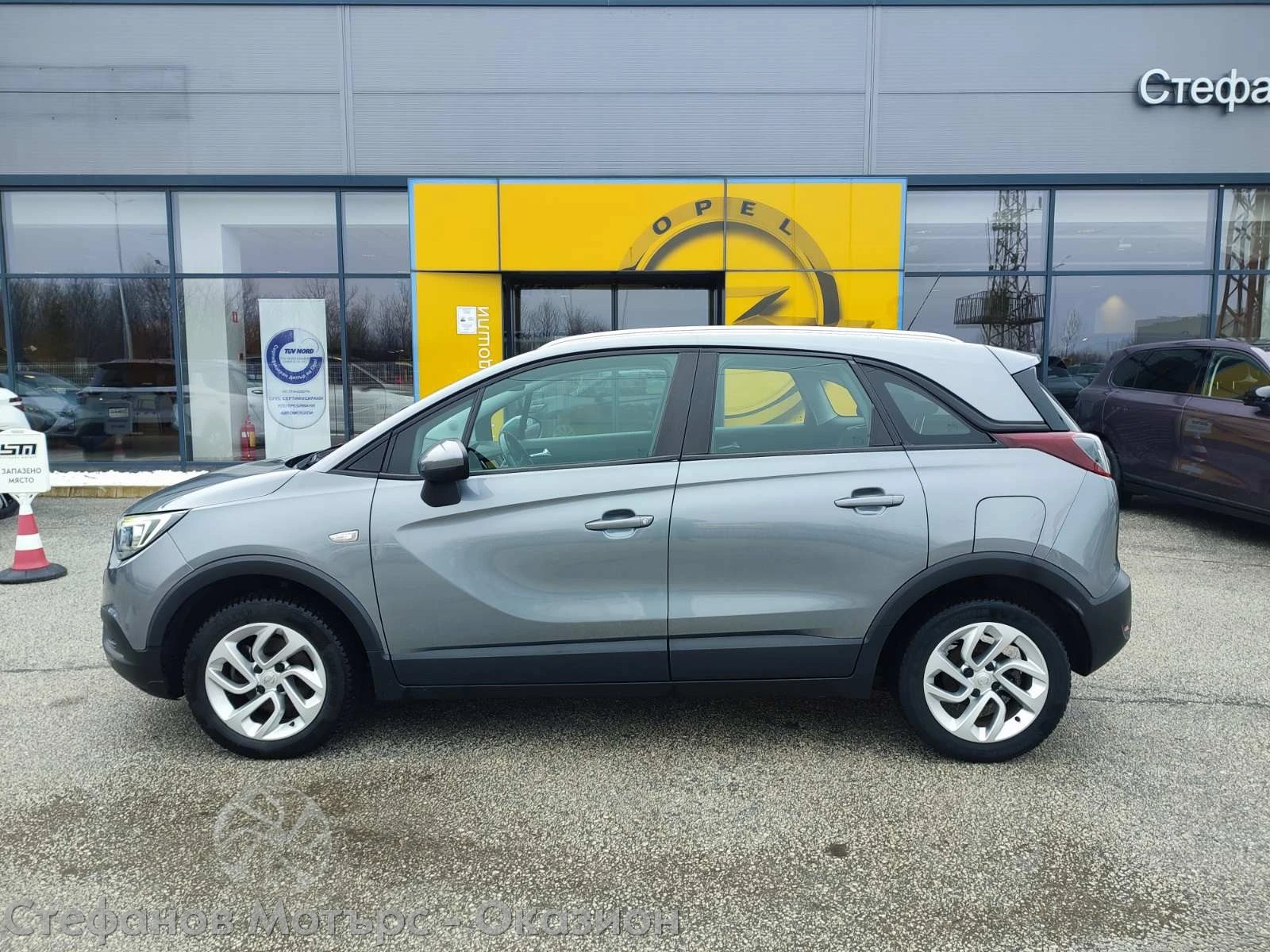 Opel Crossland X ENJOY 1.2 Бензин (110HP) MT5 - изображение 4