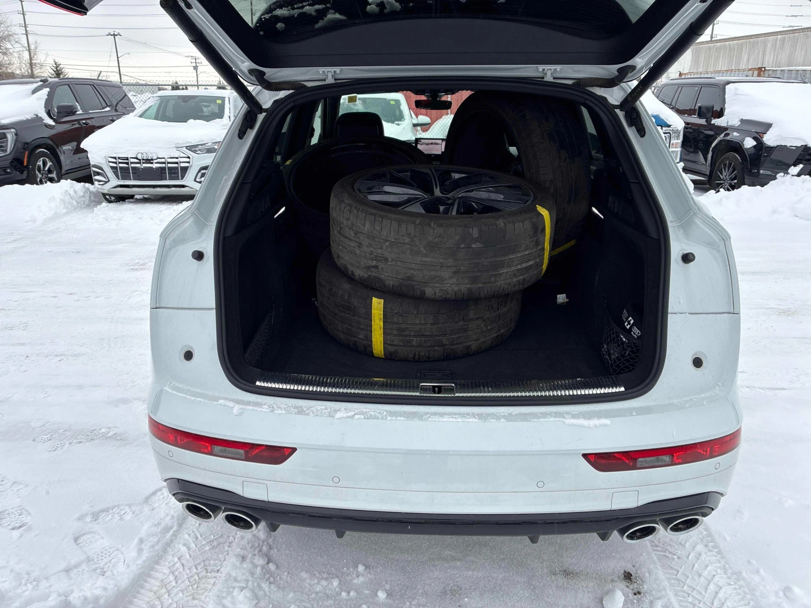 Audi SQ5 Technik* * QUATTRO* * CARFAX* * ���� ������* *  | Mobile.bg � ����������� 10