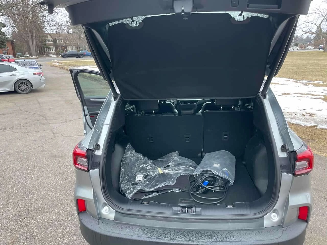 Ford Escape PHEV  CARFAX | Mobile.bg � ����������� 14