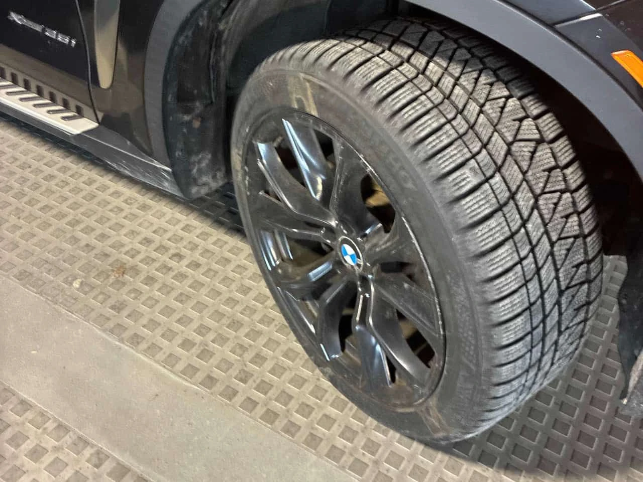 BMW X6 xDrive35i  CARFAX | Mobile.bg � ����������� 7