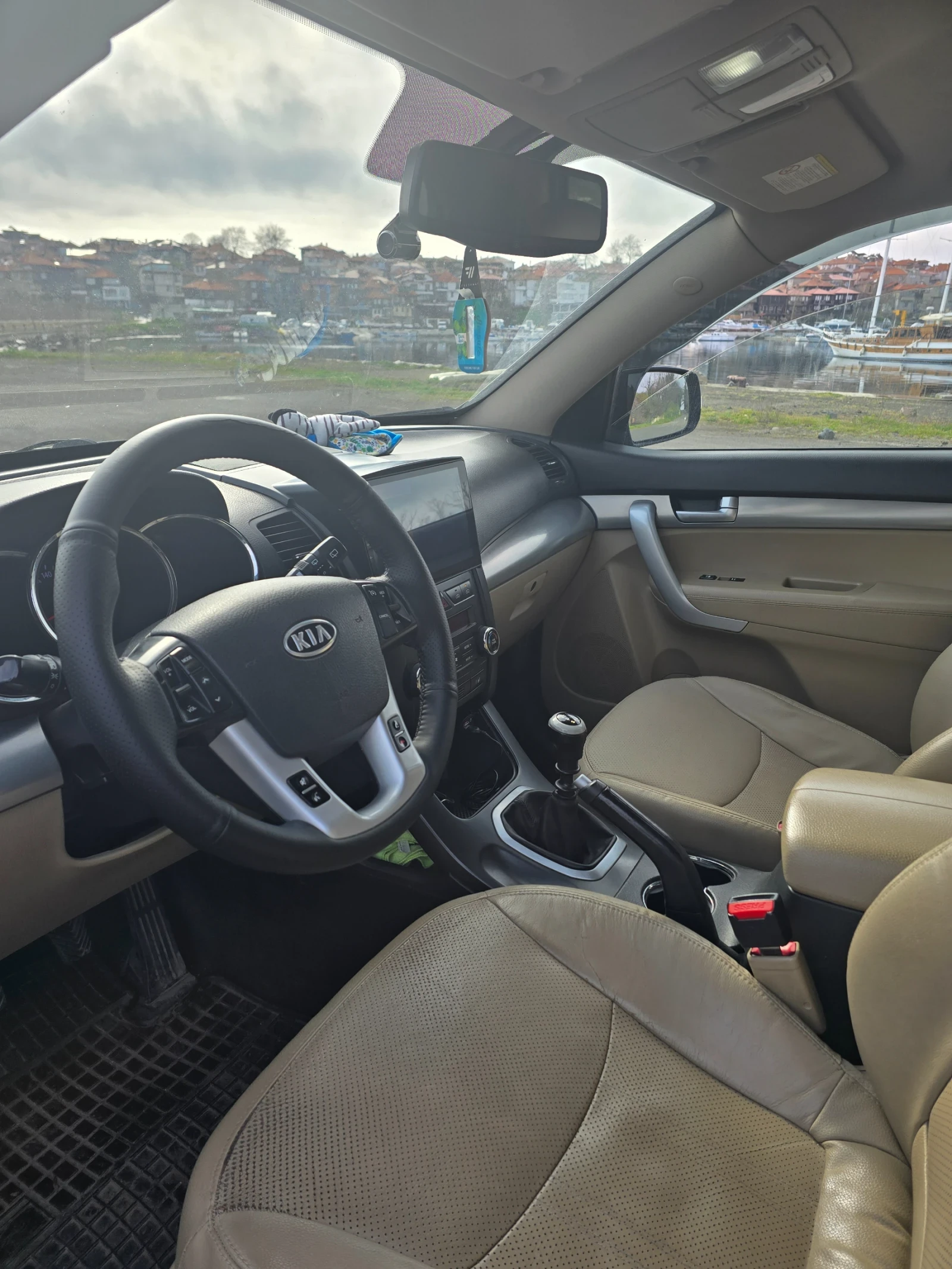 Kia Sorento 2.2 crdi, снимка 3 - Автомобили и джипове - 54260747