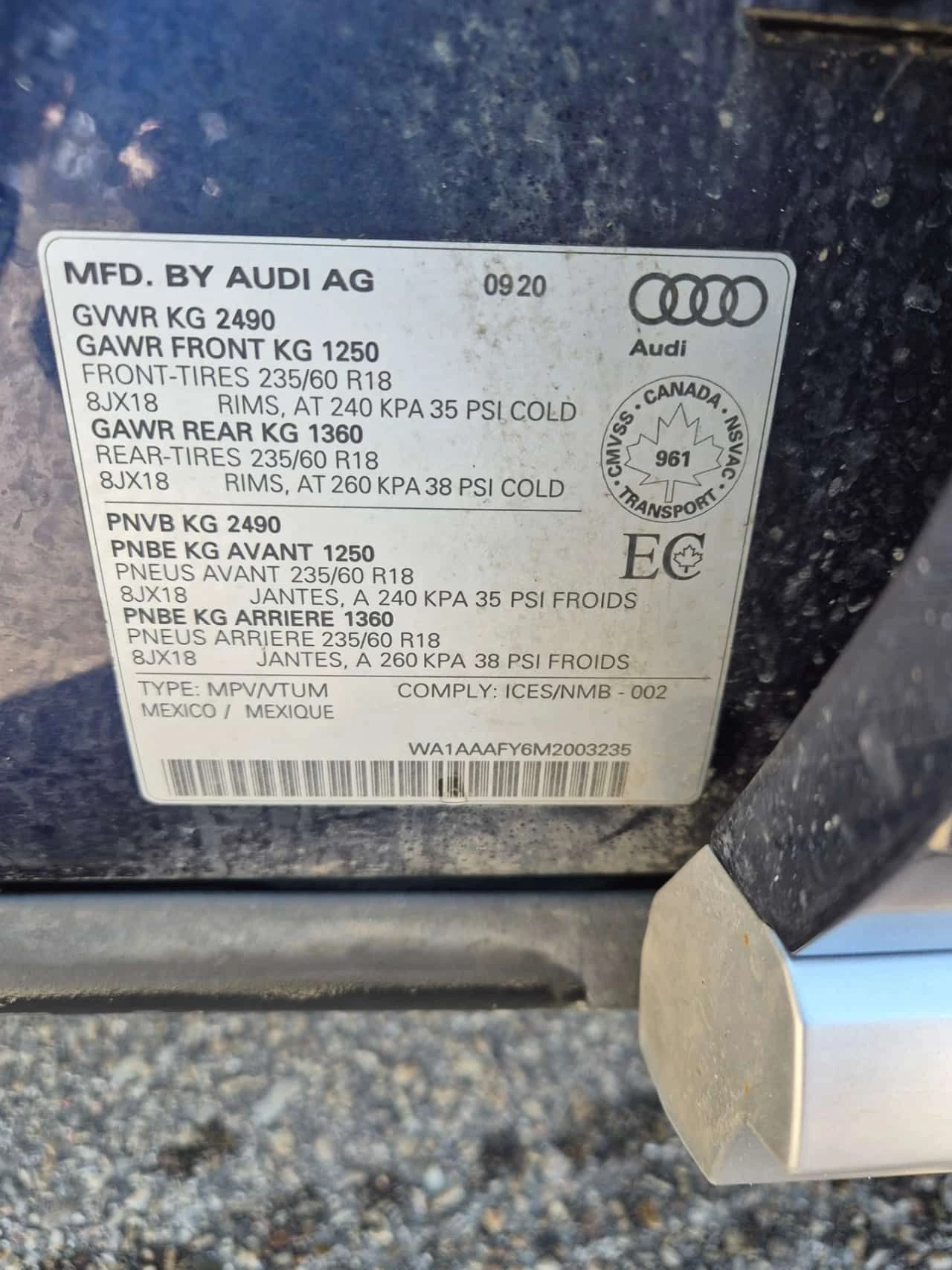 Audi Q5 * Komfort * ПОДГРЕВ* KEYLESS* , снимка 11 - Автомобили и джипове - 54400538