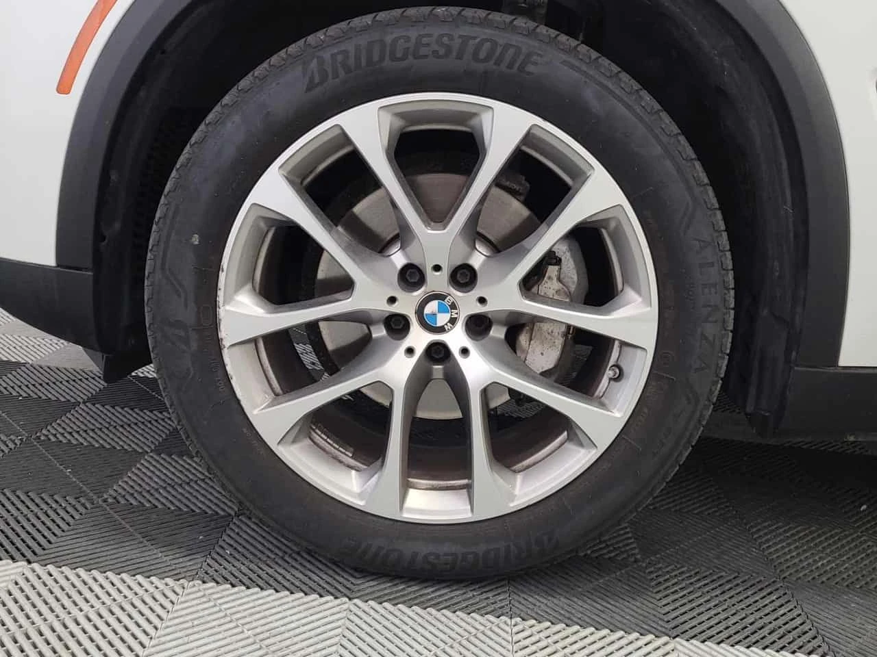 BMW X5 * xDrive40i * CARFAX * ЦЕНА ДО БГ, снимка 15 - Автомобили и джипове - 54710312