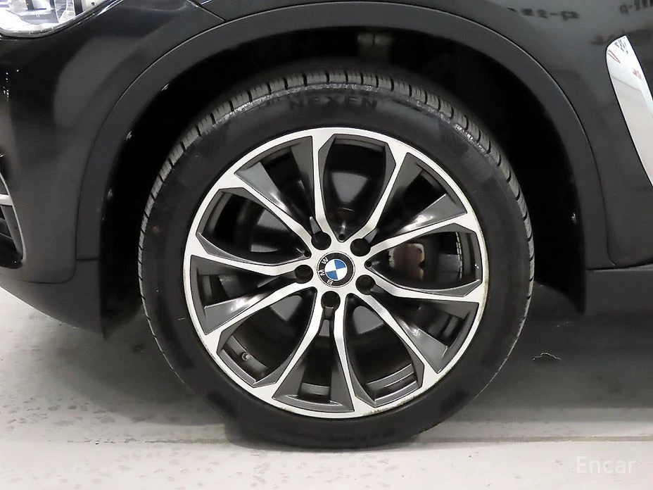 BMW X6, снимка 5 - Автомобили и джипове - 55651462