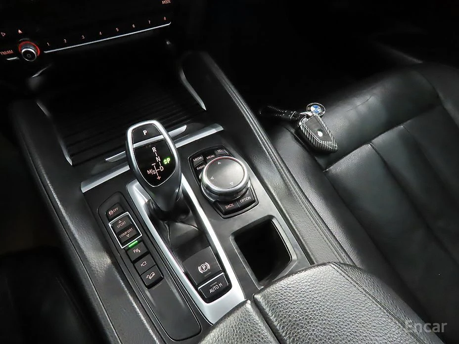 BMW X6, снимка 9 - Автомобили и джипове - 55651462
