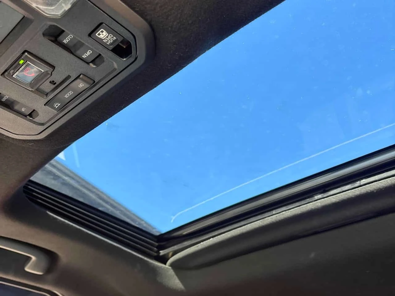 Toyota 4runner Hybrid 4WD / 360 / Dis / ��������� / Carfax  | Mobile.bg � ����������� 10