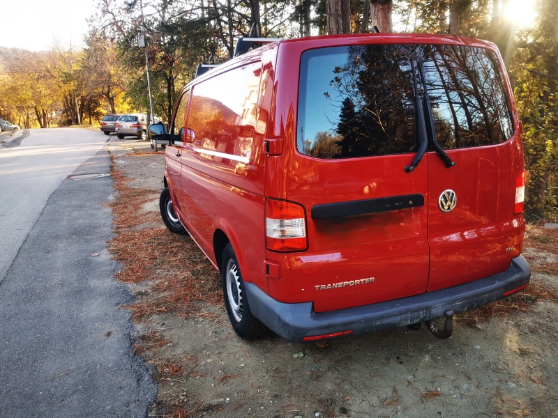 VW T5 .1 2.0TDI, снимка 3 - Бусове и автобуси - 48138603