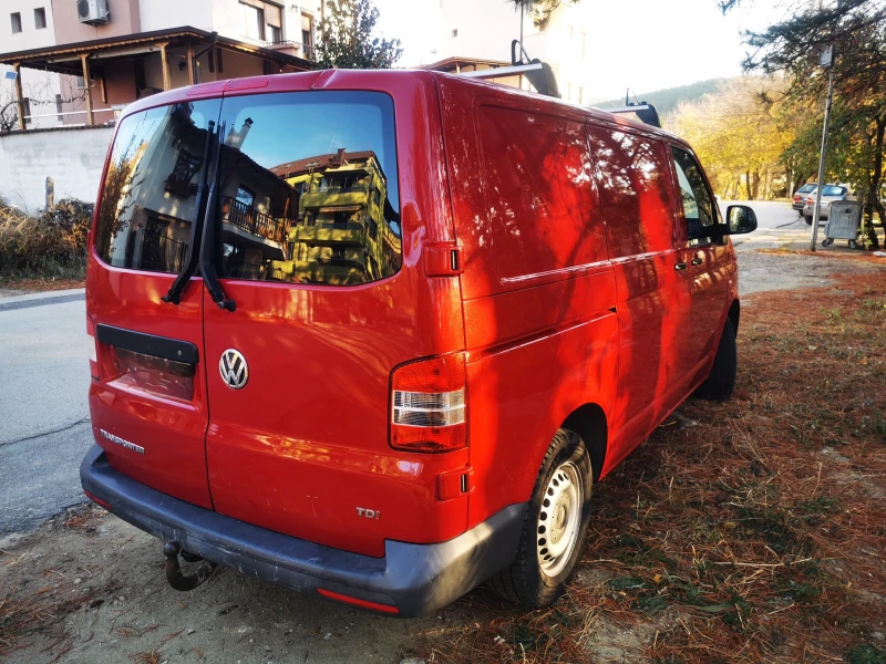 VW T5 .1 2.0TDI, снимка 4 - Бусове и автобуси - 48138603