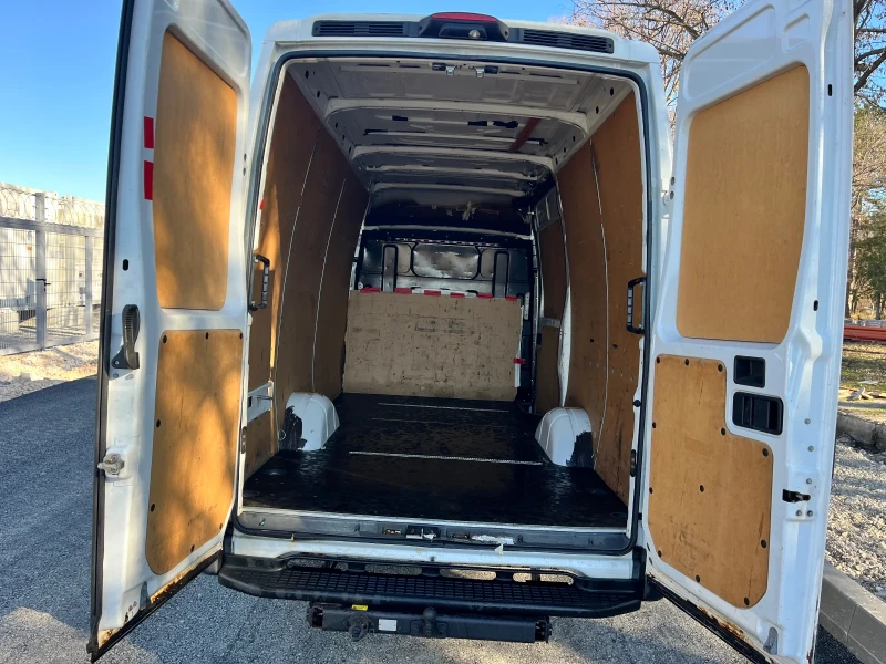 Iveco 35s15 3.0D 140 k.c.КЛИМА МАКСИ ВНОС ГЕРМАНИЯ КАМЕРА, снимка 11 - Бусове и автобуси - 52934163