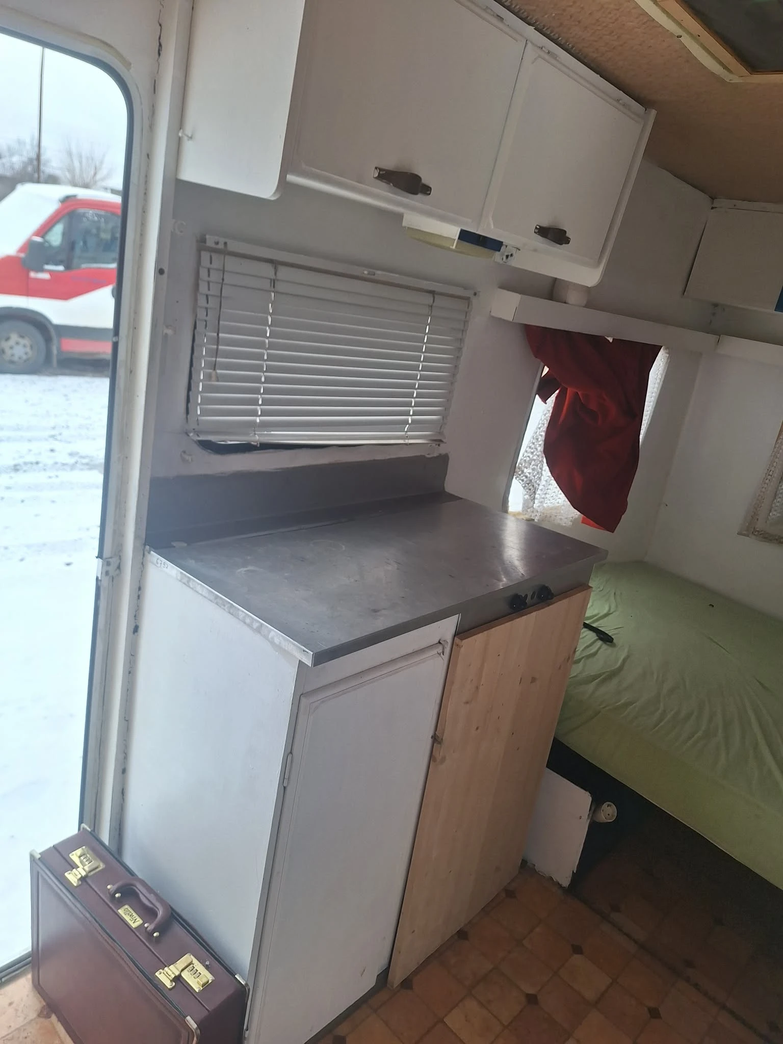 �������� Bursner 450 | Mobile.bg � ����������� 11