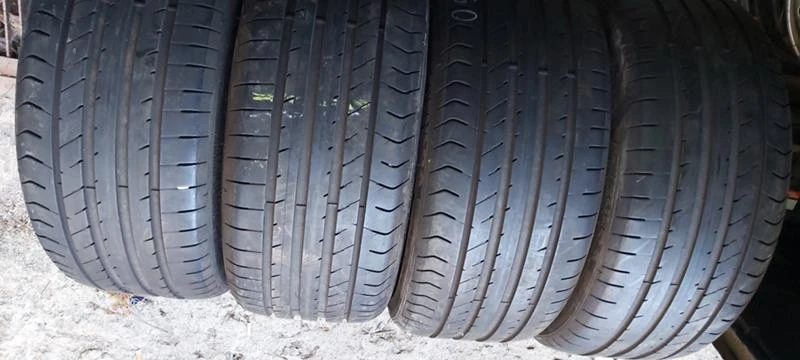 Гуми Летни 225/40R18, снимка 1 - Гуми и джанти - 33966063