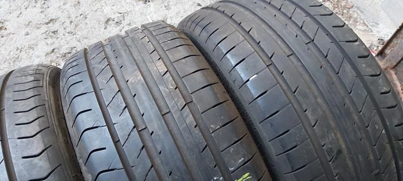 Гуми Летни 225/40R18, снимка 3 - Гуми и джанти - 33966063