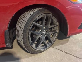 Honda Civic CVT  CARFAX, снимка 7