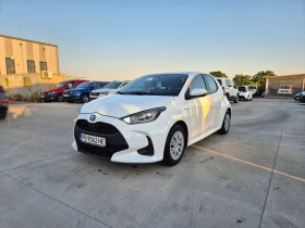Toyota Yaris LIGHT 1.5 HYBRID A/T