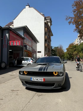  Dodge Challenger