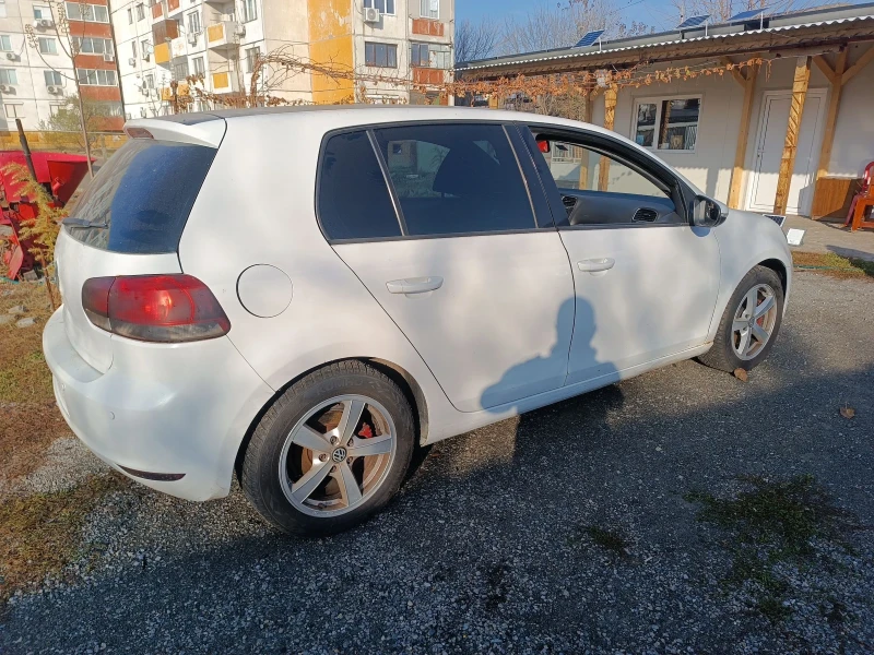 VW Golf 1800, снимка 2 - Автомобили и джипове - 48045136