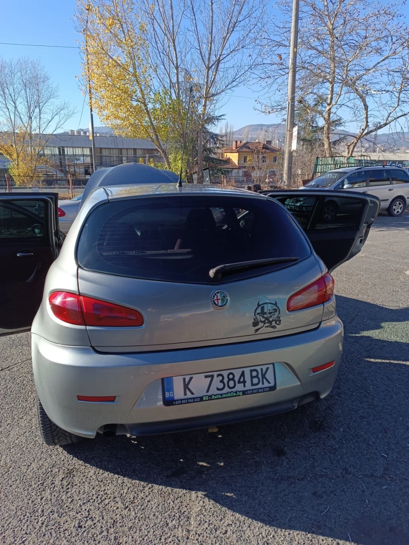 Alfa Romeo 147, снимка 4 - Автомобили и джипове - 48091399